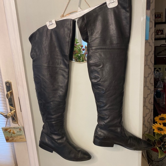 Studio Pollini Shoes - Pollini Beautiful sexy over the knee black Italian leather boots with black